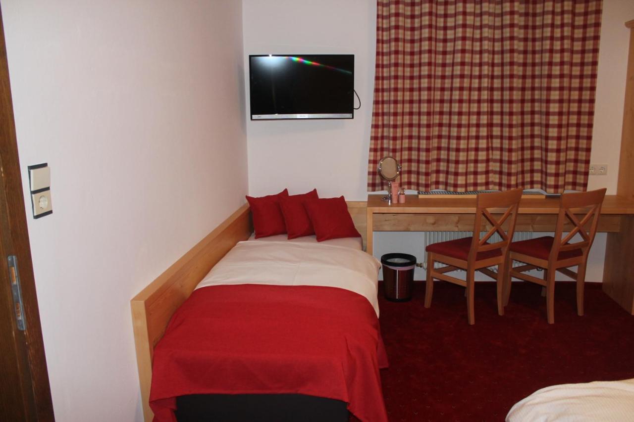 Alpenzeit Otel Flachau Oda fotoğraf