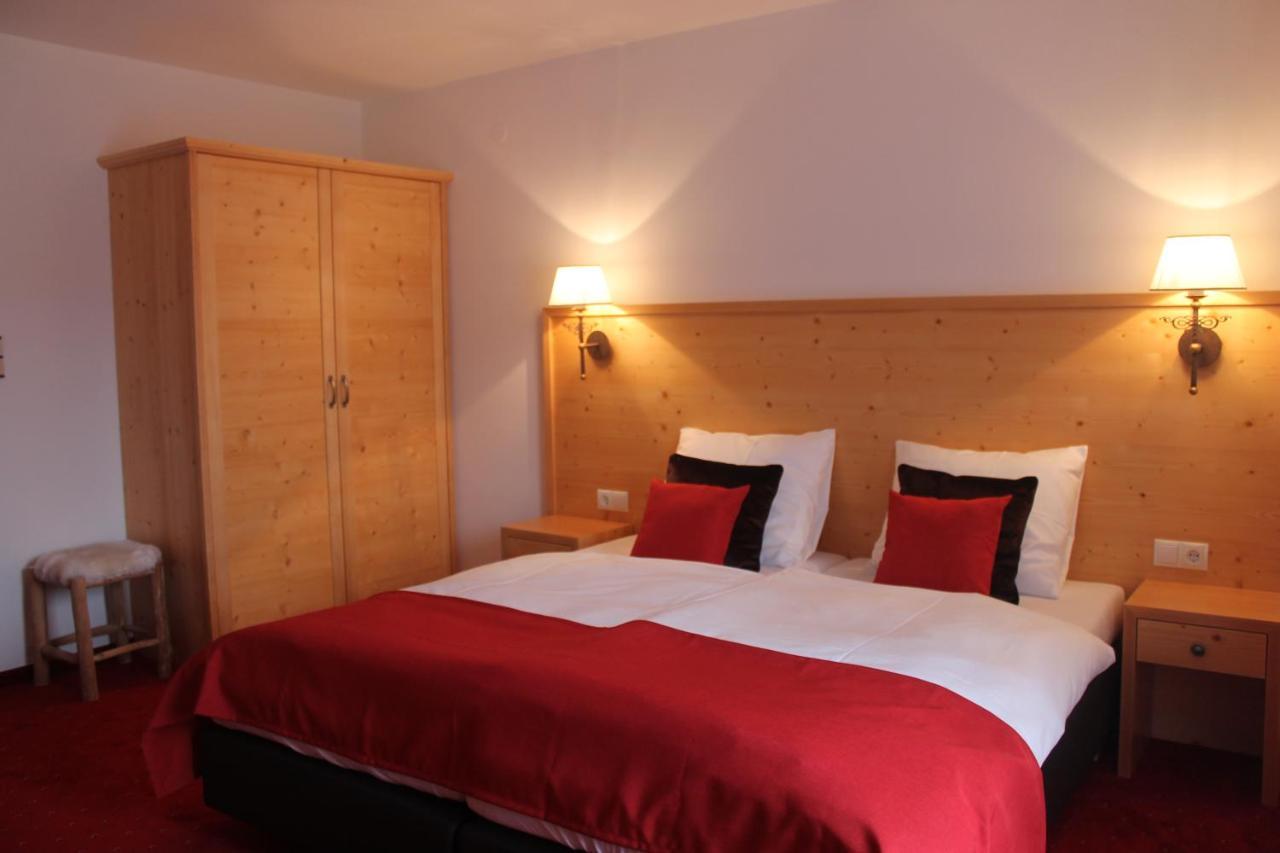 Alpenzeit Otel Flachau Oda fotoğraf